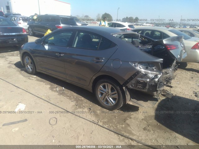 Photo 2 VIN: 5NPD84LFXKH408433 - HYUNDAI ELANTRA 