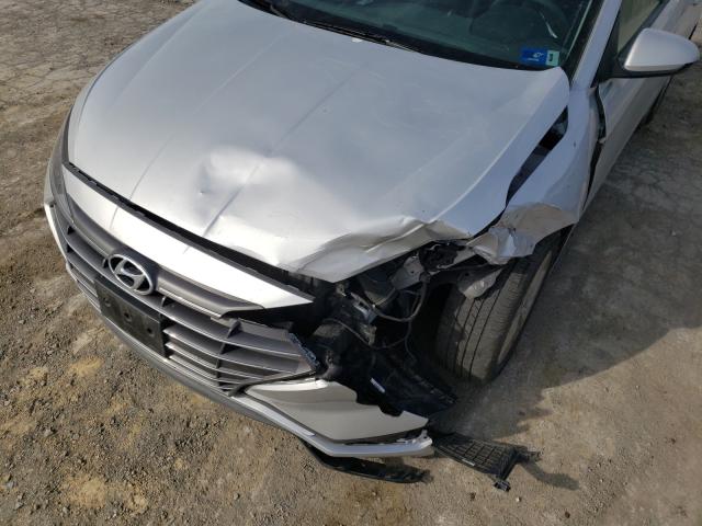 Photo 8 VIN: 5NPD84LFXKH408481 - HYUNDAI ELANTRA SE 