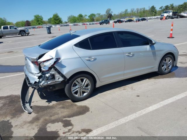 Photo 3 VIN: 5NPD84LFXKH410635 - HYUNDAI ELANTRA 