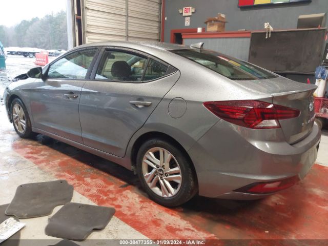 Photo 2 VIN: 5NPD84LFXKH427340 - HYUNDAI ELANTRA 