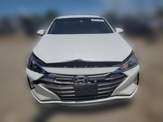 Photo 4 VIN: 5NPD84LFXKH428259 - HYUNDAI ELANTRA 