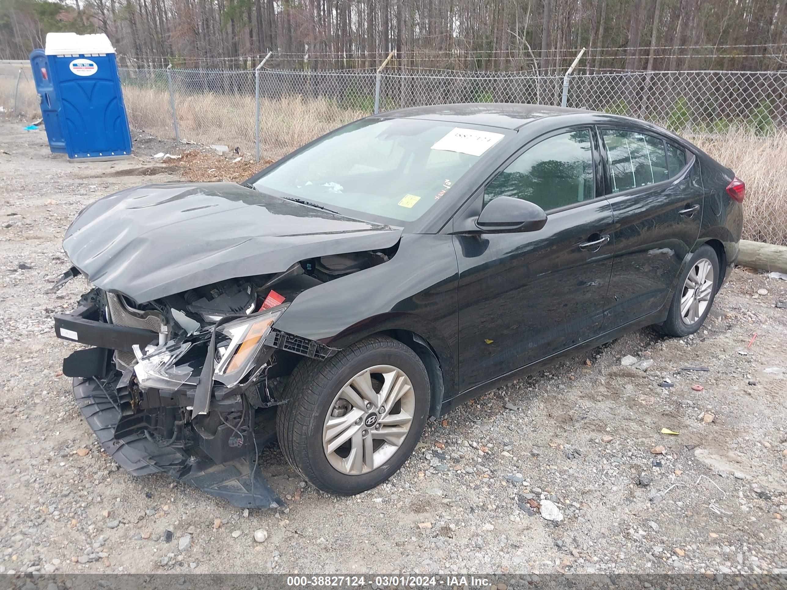 Photo 1 VIN: 5NPD84LFXKH438306 - HYUNDAI ELANTRA 