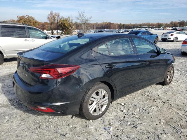 Photo 2 VIN: 5NPD84LFXKH441786 - HYUNDAI ELANTRA 