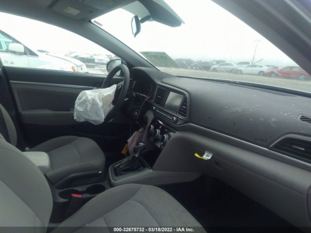 Photo 4 VIN: 5NPD84LFXKH454098 - HYUNDAI ELANTRA 