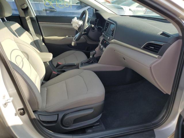 Photo 4 VIN: 5NPD84LFXKH455784 - HYUNDAI ELANTRA SE 