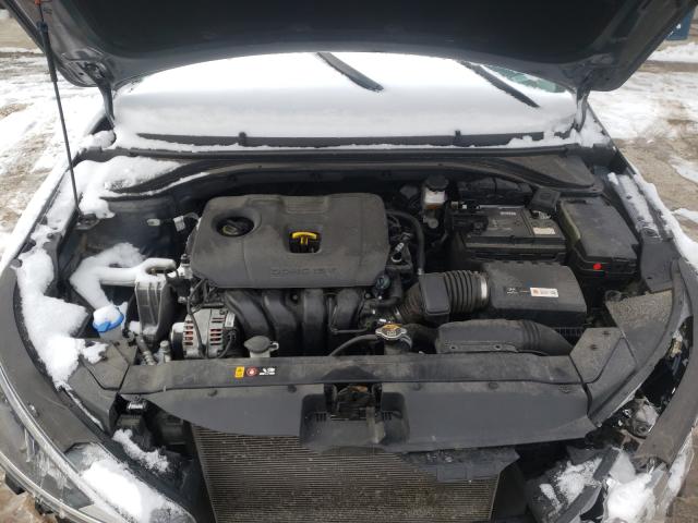 Photo 6 VIN: 5NPD84LFXKH458524 - HYUNDAI ELANTRA SE 