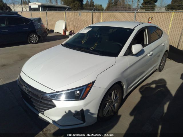 Photo 1 VIN: 5NPD84LFXKH467935 - HYUNDAI ELANTRA 