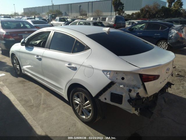 Photo 2 VIN: 5NPD84LFXKH467935 - HYUNDAI ELANTRA 