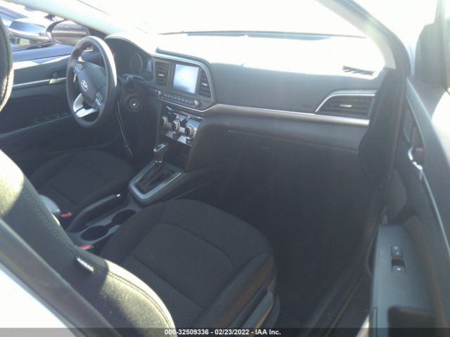 Photo 4 VIN: 5NPD84LFXKH467935 - HYUNDAI ELANTRA 