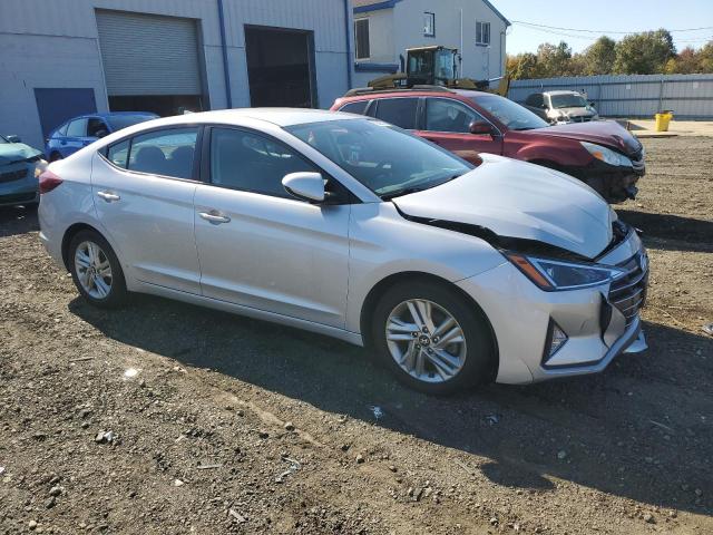 Photo 3 VIN: 5NPD84LFXKH468454 - HYUNDAI ELANTRA 