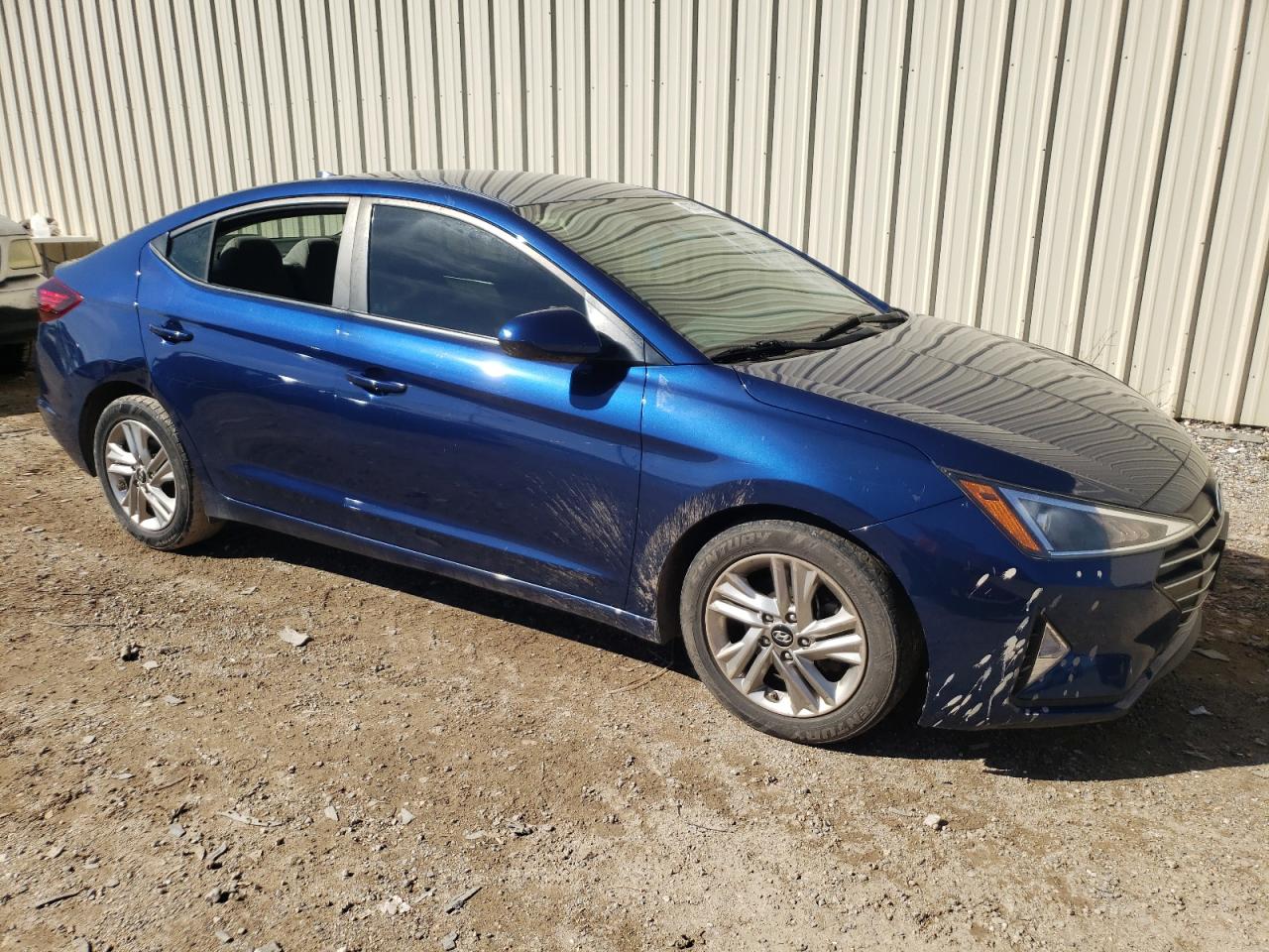 Photo 3 VIN: 5NPD84LFXKH469104 - HYUNDAI ELANTRA 