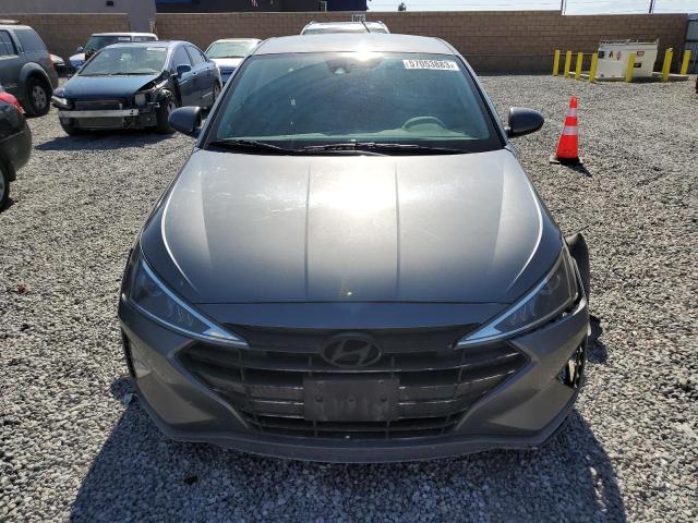 Photo 4 VIN: 5NPD84LFXKH475615 - HYUNDAI ELANTRA SE 