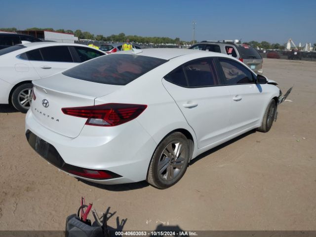 Photo 3 VIN: 5NPD84LFXKH482242 - HYUNDAI ELANTRA 