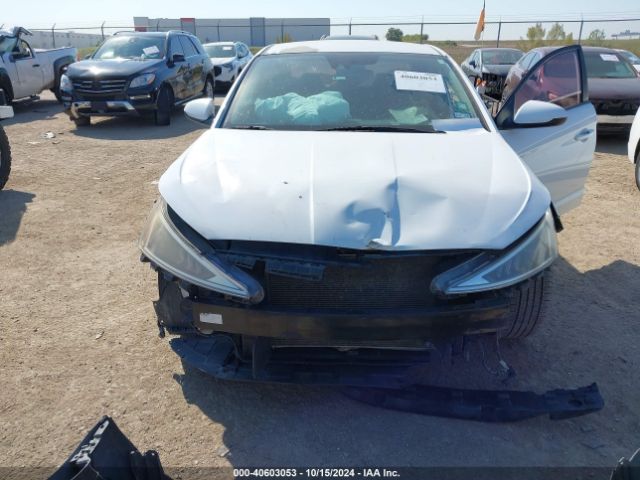 Photo 5 VIN: 5NPD84LFXKH482242 - HYUNDAI ELANTRA 