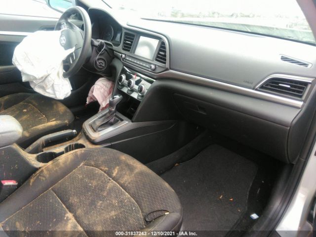 Photo 4 VIN: 5NPD84LFXKH483343 - HYUNDAI ELANTRA 