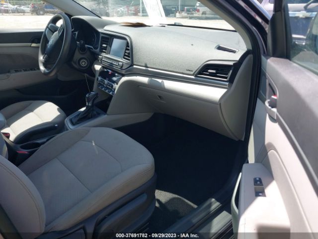 Photo 4 VIN: 5NPD84LFXLH575697 - HYUNDAI ELANTRA 