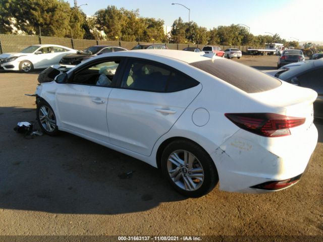 Photo 2 VIN: 5NPD84LFXLH605944 - HYUNDAI ELANTRA 