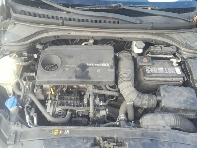 Photo 6 VIN: 5NPD94LA0HH062306 - HYUNDAI ELANTRA EC 