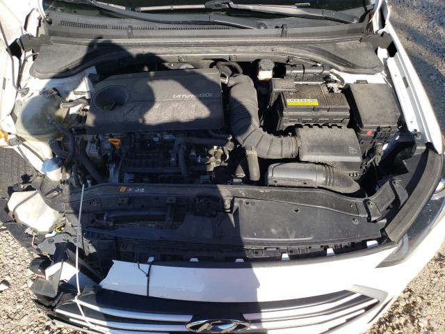 Photo 6 VIN: 5NPD94LA0HH094396 - HYUNDAI ELANTRA EC 