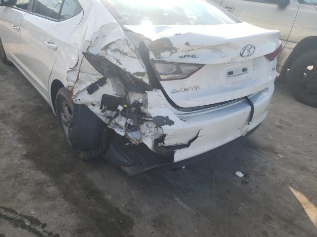 Photo 8 VIN: 5NPD94LA3HH099382 - HYUNDAI ELANTRA EC 