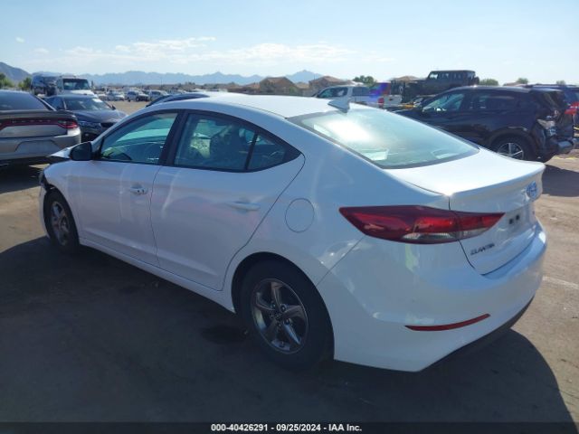 Photo 2 VIN: 5NPD94LA5HH097617 - HYUNDAI ELANTRA 