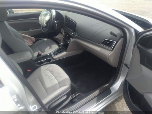 Photo 4 VIN: 5NPD94LA6HH074363 - HYUNDAI ELANTRA 