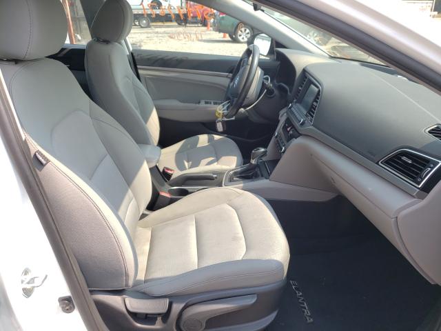 Photo 4 VIN: 5NPD94LA6HH095892 - HYUNDAI ELANTRA EC 