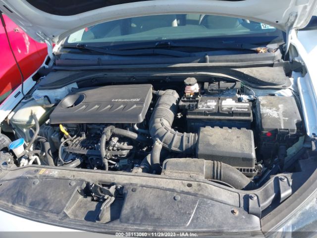 Photo 9 VIN: 5NPD94LA6HH131063 - HYUNDAI ELANTRA 