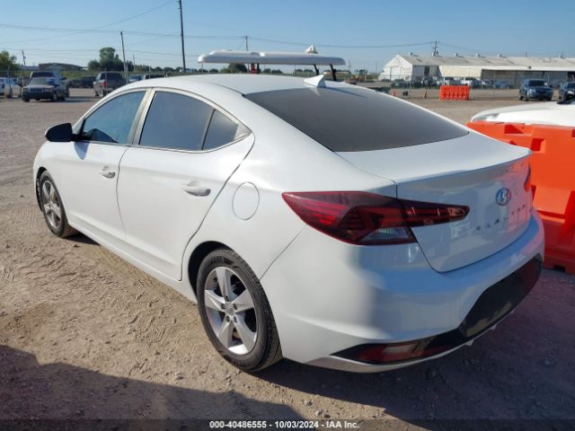 Photo 2 VIN: 5NPD94LA6KH455380 - HYUNDAI ELANTRA 