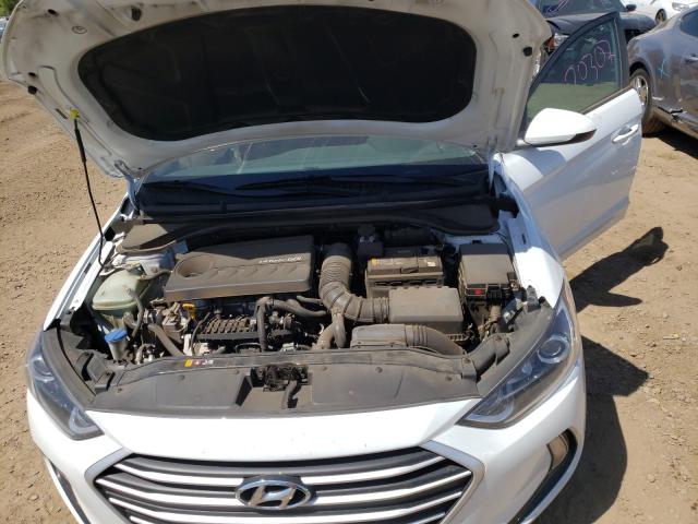 Photo 6 VIN: 5NPD94LAXJH306775 - HYUNDAI ELANTRA EC 