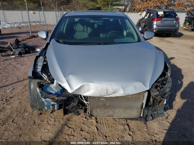 Photo 5 VIN: 5NPDH4AE0BH001375 - HYUNDAI ELANTRA 