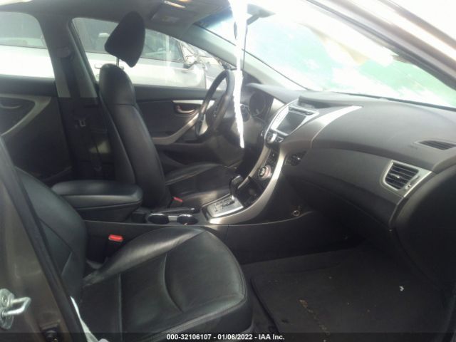 Photo 4 VIN: 5NPDH4AE0BH007810 - HYUNDAI ELANTRA 