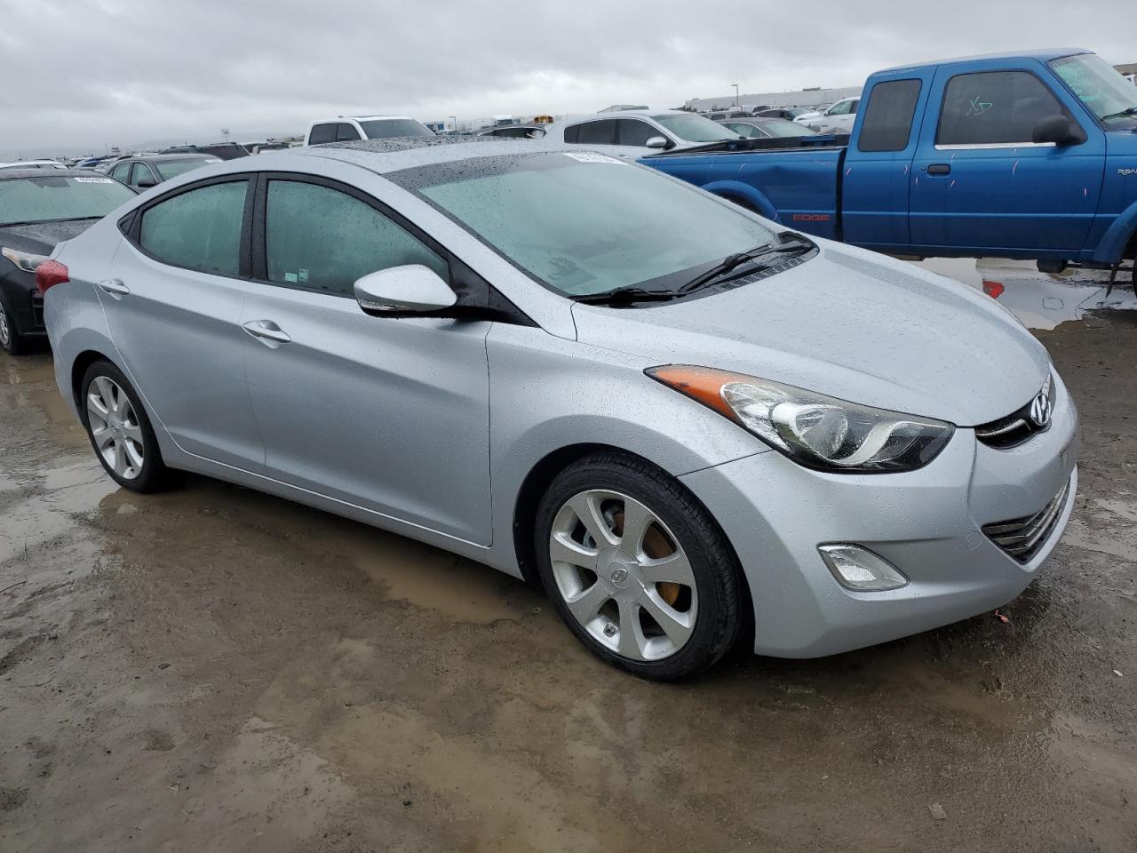 Photo 3 VIN: 5NPDH4AE0BH016331 - HYUNDAI ELANTRA 