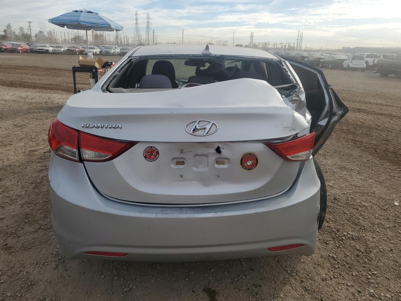 Photo 5 VIN: 5NPDH4AE0BH029385 - HYUNDAI ELANTRA 