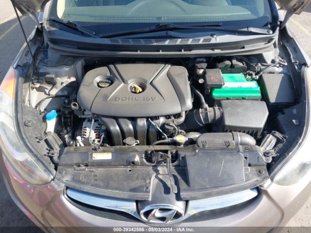 Photo 9 VIN: 5NPDH4AE0BH035297 - HYUNDAI ELANTRA 