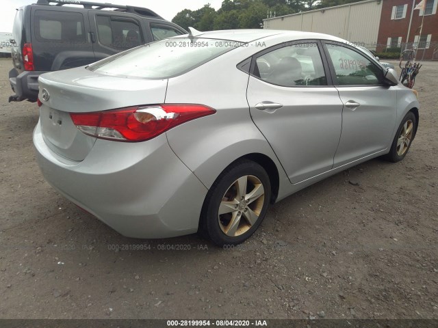 Photo 3 VIN: 5NPDH4AE0BH035428 - HYUNDAI ELANTRA 