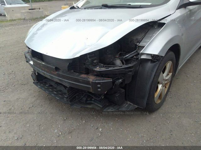 Photo 5 VIN: 5NPDH4AE0BH035428 - HYUNDAI ELANTRA 