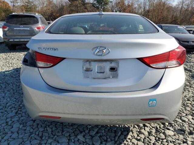 Photo 5 VIN: 5NPDH4AE0BH038412 - HYUNDAI ELANTRA 