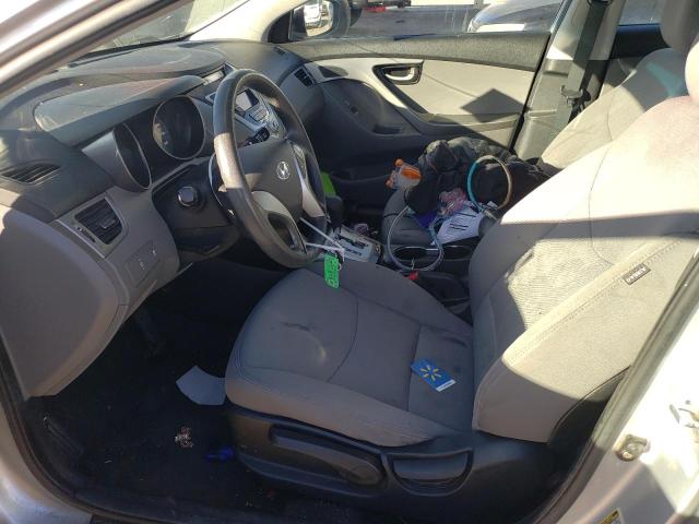 Photo 6 VIN: 5NPDH4AE0BH043903 - HYUNDAI ELANTRA 