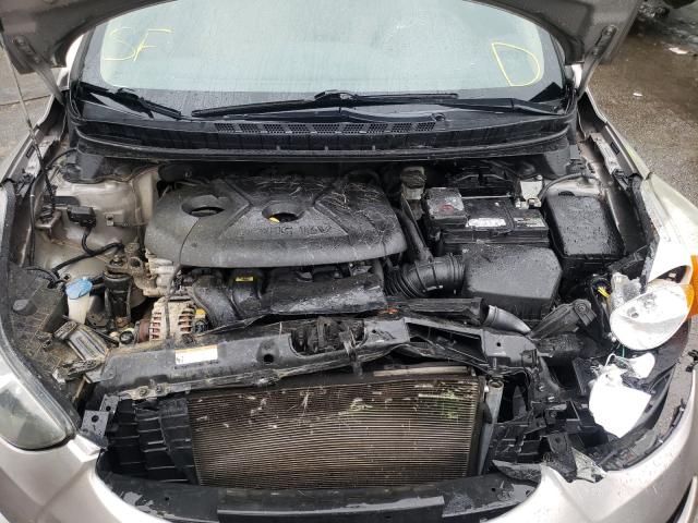 Photo 6 VIN: 5NPDH4AE0BH049989 - HYUNDAI ELANTRA GL 