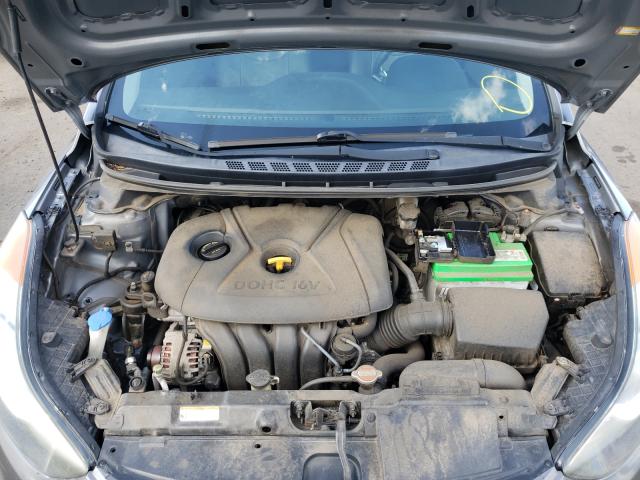 Photo 6 VIN: 5NPDH4AE0BH075332 - HYUNDAI ELANTRA GL 