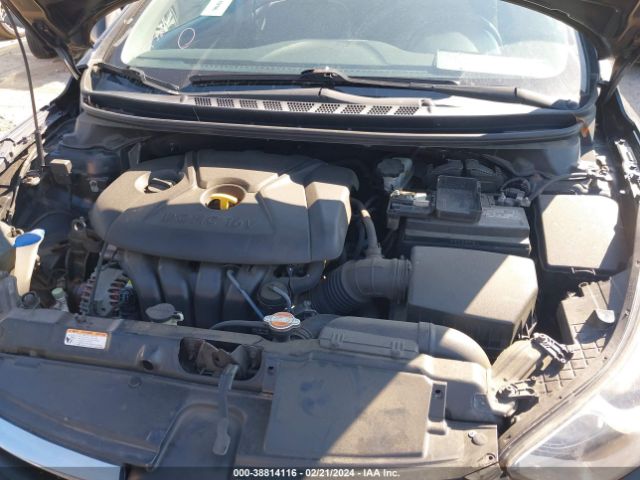 Photo 9 VIN: 5NPDH4AE0CH064610 - HYUNDAI ELANTRA 