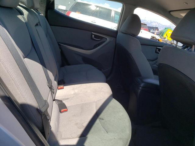 Photo 9 VIN: 5NPDH4AE0CH070858 - HYUNDAI ELANTRA GL 