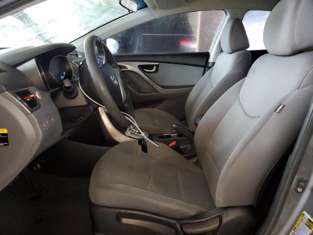 Photo 6 VIN: 5NPDH4AE0CH073565 - HYUNDAI ELANTRA GL 