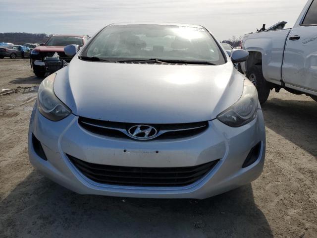 Photo 4 VIN: 5NPDH4AE0CH078877 - HYUNDAI ELANTRA 