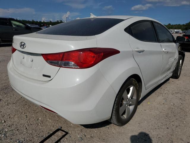 Photo 3 VIN: 5NPDH4AE0CH093783 - HYUNDAI ELANTRA 