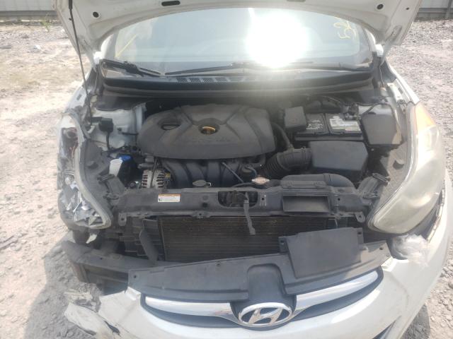 Photo 6 VIN: 5NPDH4AE0CH106290 - HYUNDAI ELANTRA GL 