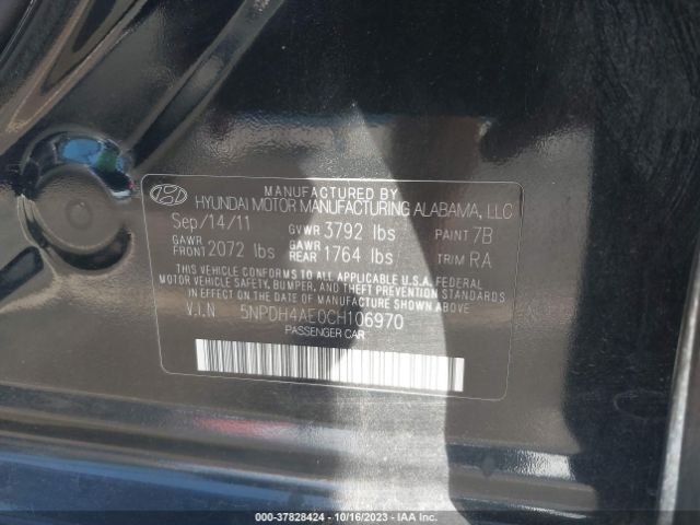 Photo 8 VIN: 5NPDH4AE0CH106970 - HYUNDAI ELANTRA 