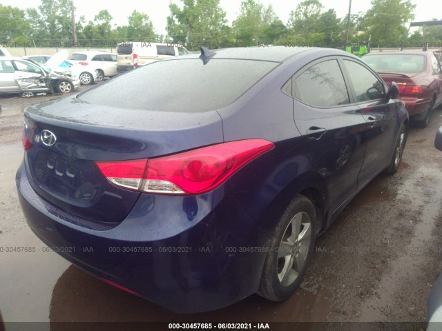 Photo 3 VIN: 5NPDH4AE0CH108055 - HYUNDAI ELANTRA 