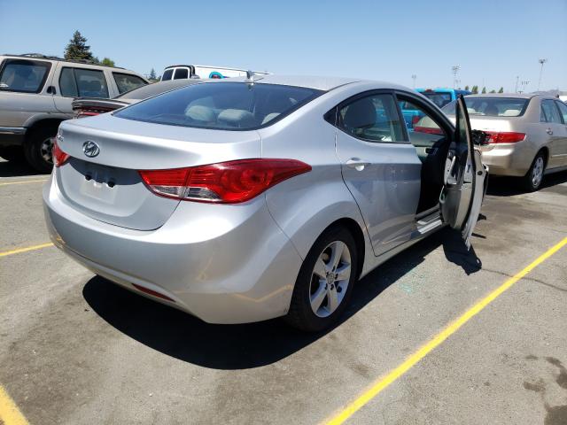 Photo 3 VIN: 5NPDH4AE0CH114289 - HYUNDAI ELANTRA GL 